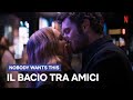Il BACIO tra ADAM BRODY e KRISTEN BELL in NOBODY WANTS THIS | Netflix Italia