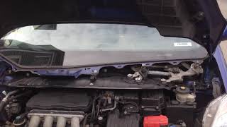 09 Thru 14 Honda Fit How To Change Spark Plugs How To Change Coils Youtube