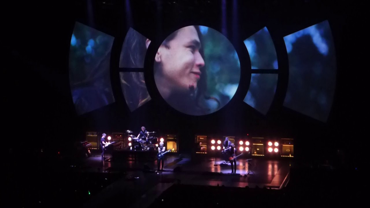 Indochine - Song For a Dream @ Zénith Arena Lille 05-12-2018