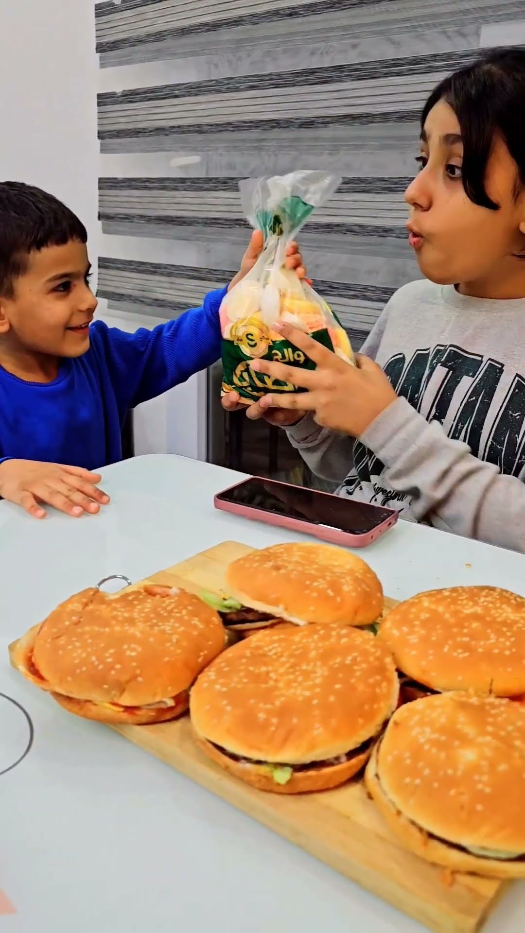 هيلين بائعة برغر