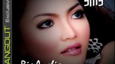 Ria Amelia - SMS (Official Video)