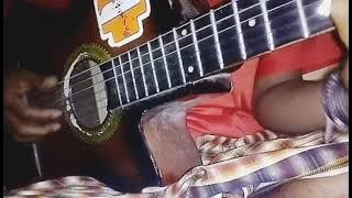 satria bersarung