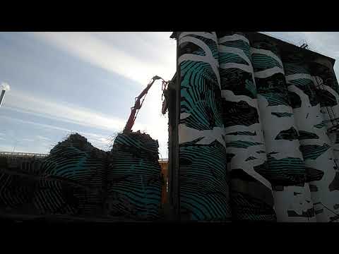 Разрушение старого элеватора