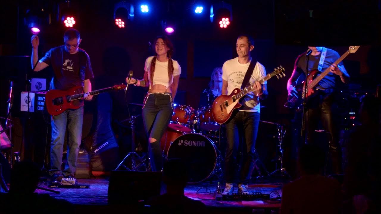 Black Sabbath - Paranoid (cover by Wild Smile) Black Sabbath - Paranoid (cover by Wild Smile)