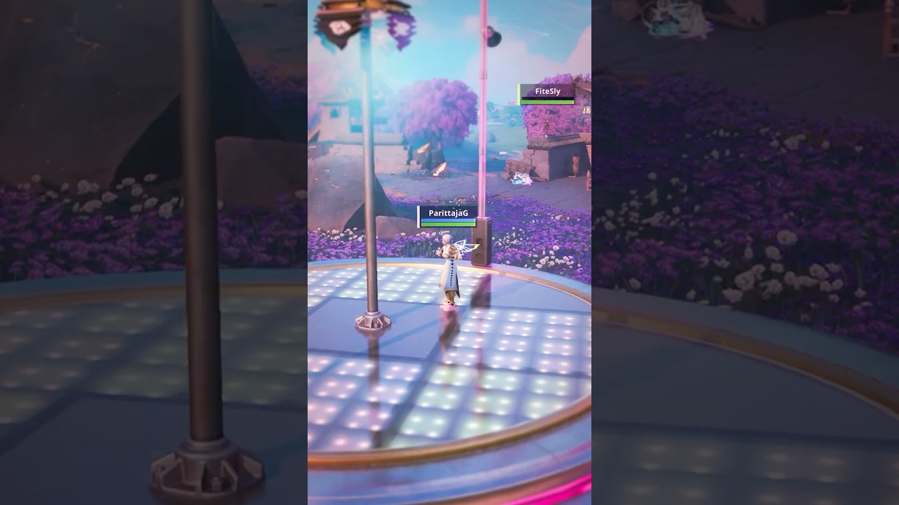 Blending In As A Statue To Get 1 Elimination!