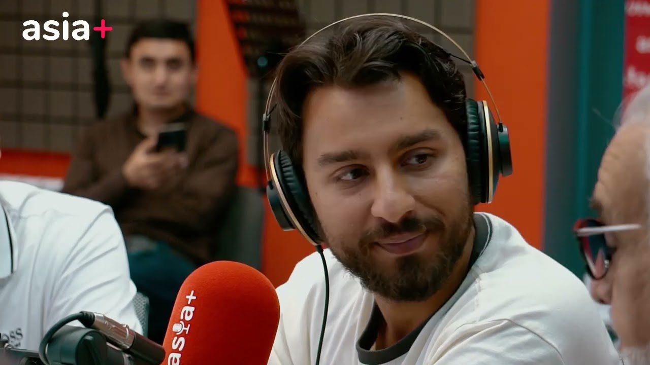 Писари Аҳмад Зоҳир дар бораи қатли падараш, миллаташ, консерташ дар Душанбе