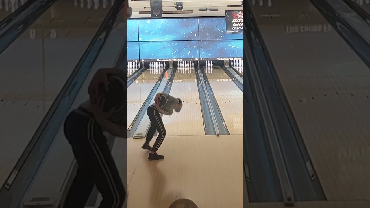 Strom Tropical Surge On The Autobahn Pattern Invitational Practice Bowling Twohandedbowling