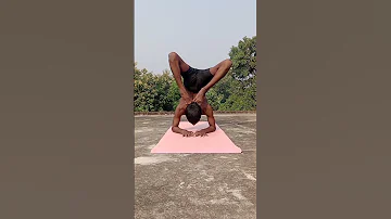 yoga 🔥😍 #yoga #advance #balance #viral #shorts