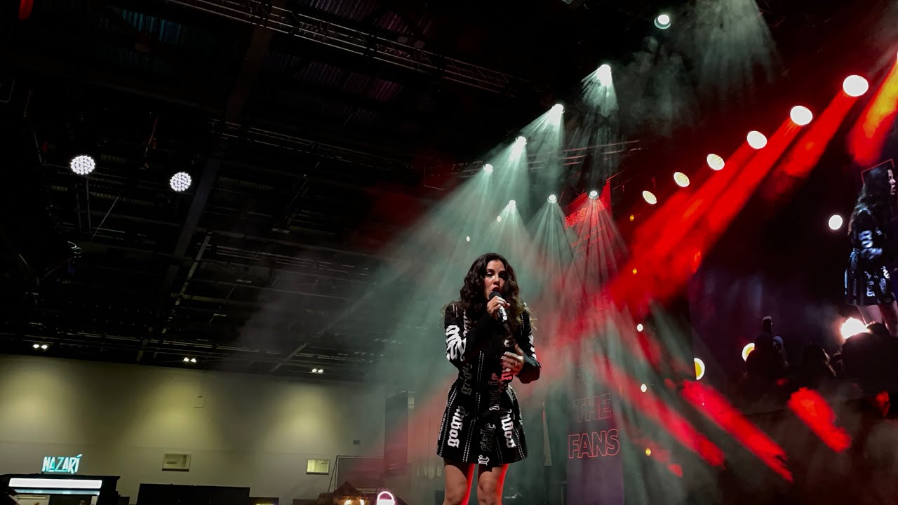 When Love Comes | Aimie Atkinson | Musical Con 2023