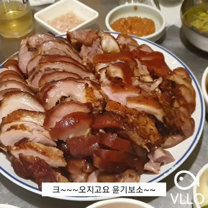뇸뇸 - YouTube