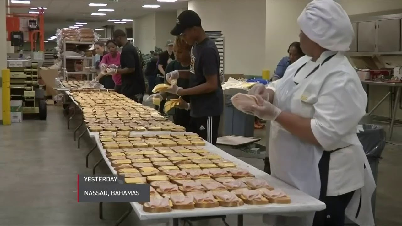 PBS NewsHour Weekend live show September 8, 2019