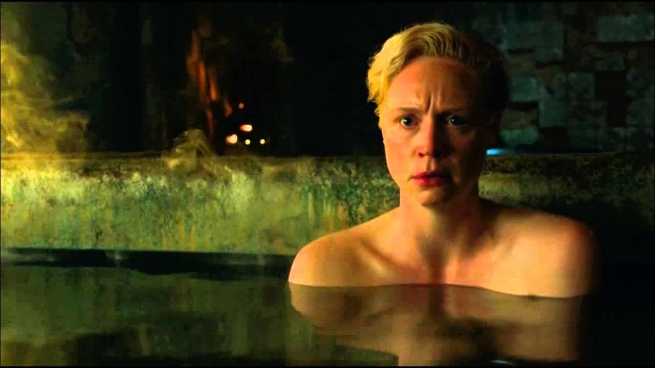 Қытайлық әйел кіреберісте минет жасауға мәжбүр болды.