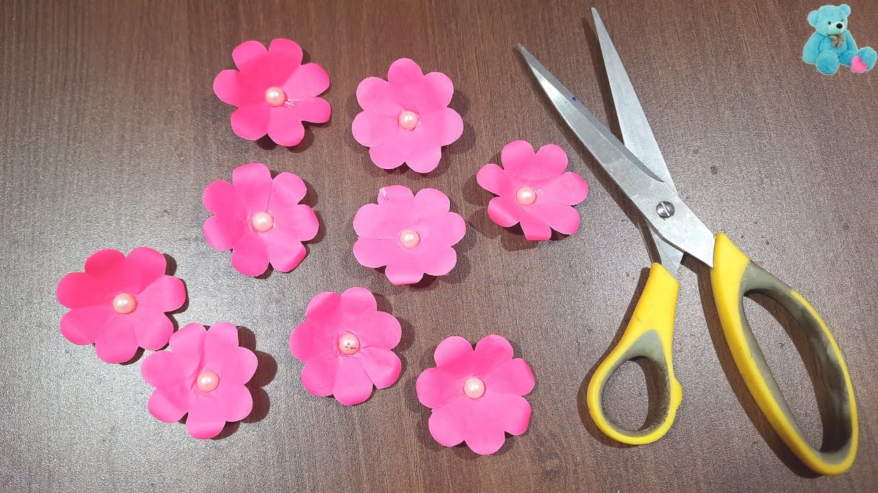2 Easy And Quick Paper Wall Hanging Ideas Wall Hanging School Project