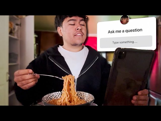 RAMEN MUKBANG/ Qu0026A (Answering y'alls questions!) class=