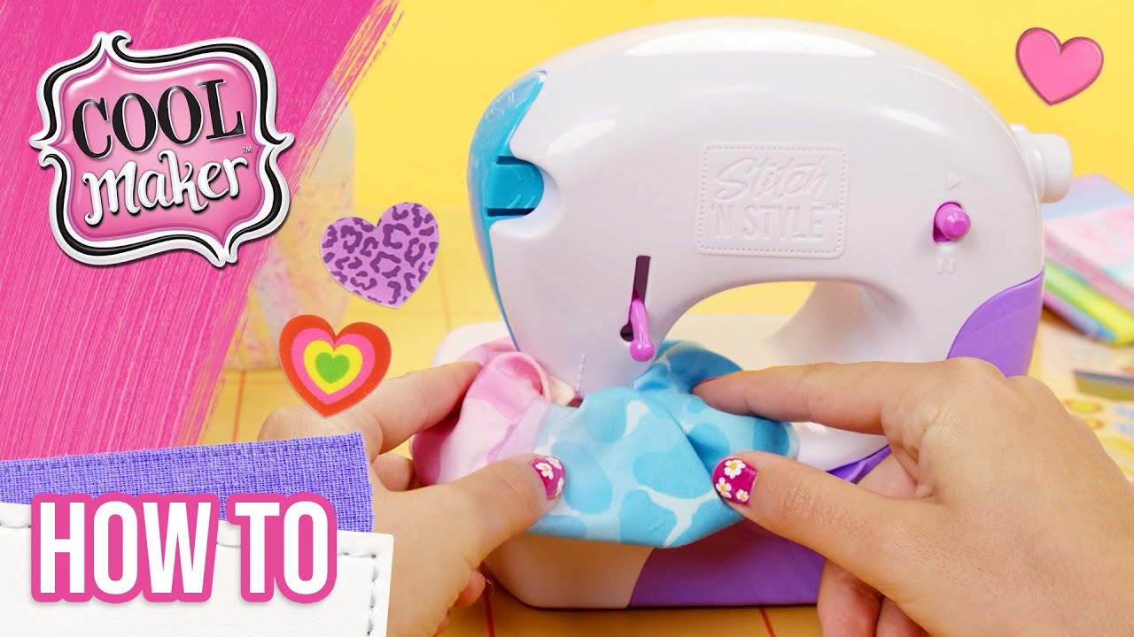 Cool Maker, Stitch 'N Style Fashion Studio, Pre-Threaded Sewing Machine Toy  with Fabric and Water