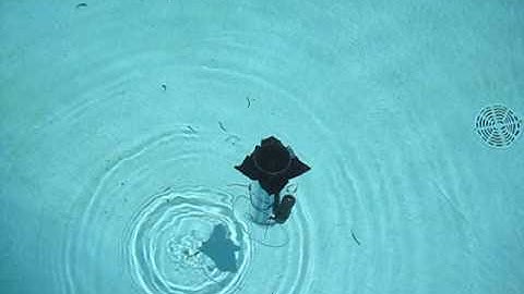 Drogue With Automatic Buoyancy Control