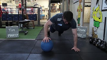 Side To Side Plyo Push ups w. Medicine Ball CHEST