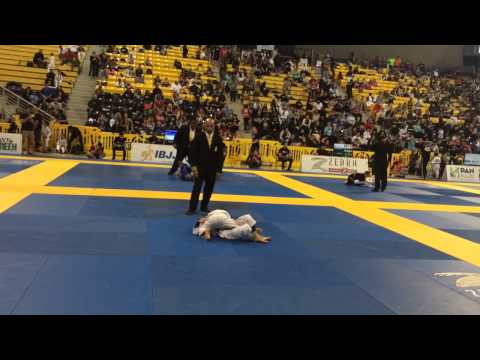 MIA FUNEGRA | 2015 IBJJF KIDS PAN AMS | FIRST FIGHT | ART OF JIU JITSU |