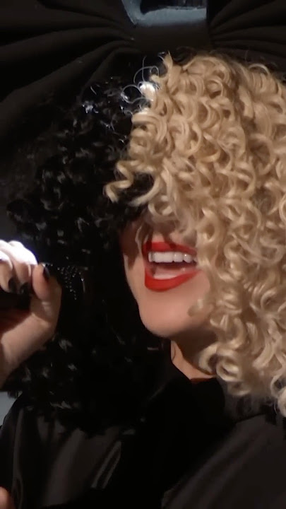 Check out @sia’s unforgettable rendition of “Unstoppable” from the 2025 Breakthrough Prize