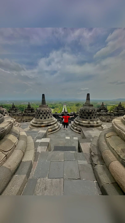 Candi Borobudur Temple/Central Java/Indonesia 🇮🇩 #foryourpage #fypシ゚viral #borobudur #centraljava