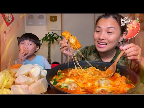 gà cay phô mai lê thị riêng New Khè ra lửa với chảo gà cay phô mai kéo sợi phiên bản đặc biệt #1019