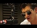 Video thumbnail of "Arctic Monkeys - I Wanna Be Yours - Session Acoustique OÜI FM"