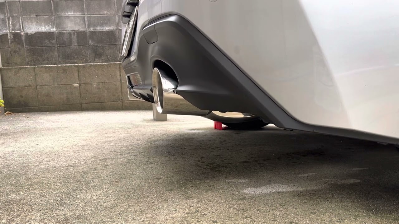 STIパフォーマンスマフラー BRZ ZD8 - YouTube
