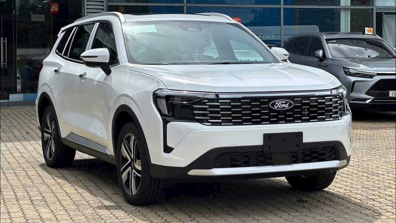 Ford Territory Titanium X 2026, dòng xe 5 chỗ rộng rãi nhất phân khúc 