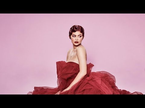 أخت كيم كارداشيان أصغر مليارديرة عصامية في التاريخ
