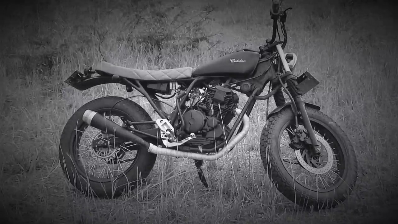 MODIFIKASI SCRAMBLER FLAT TRACKER ALA DEUS YouTube