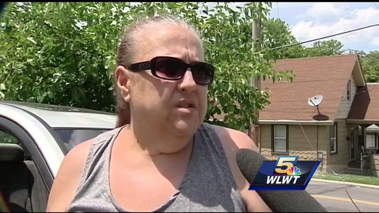 Man accused of beating victims, stealing cars - YouTube