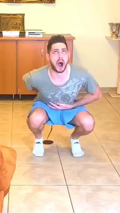 Se hizo popó en mi Piso 😅😳