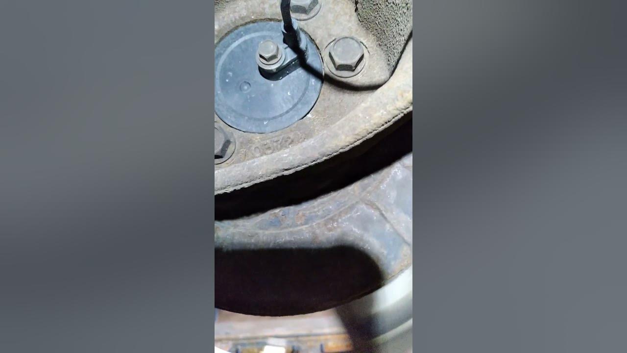 2012 Dodge Avenger rear wheel bearing going bad YouTube