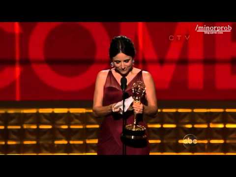 Julia Louis-Dreyfus wins Emmy for Outstanding Lead Actress (Korean sub)