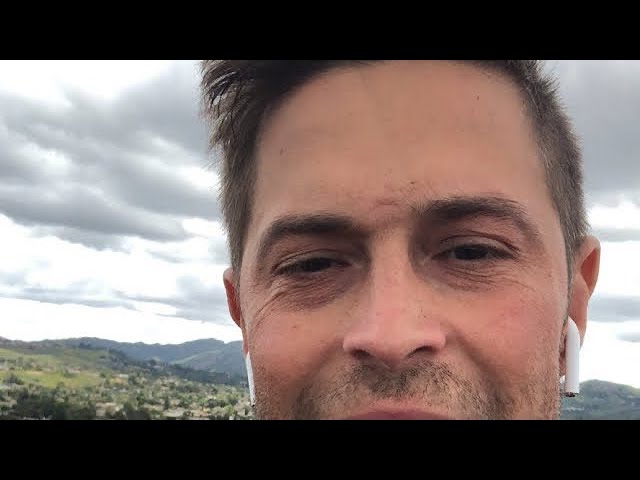 Assista a A message from Mark Fonseca - Waves - Old West Legend - Jesus no YouTube Assista a A message from Mark Fonseca - Waves - Old West Legend - Jesus no YouTube