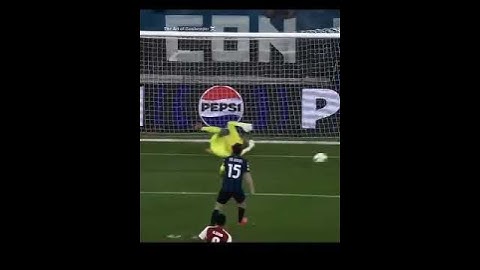 David Raya's TOP 10 SAVES of the Season |