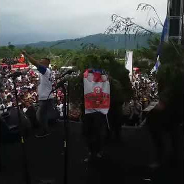 Sirungguk, Manusia Semak Belukar