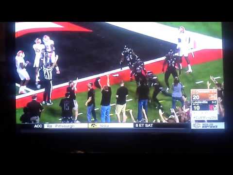 Louisville fights back