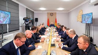 картинка: В ближайшее время мы уйдём от импорта яиц! Главное из визита Лукашенко на Солигорскую птицефабрику