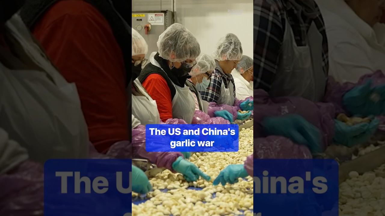#Trump escalates US-China trade war with higher #tariffs, reigniting battle over #garlic imports.