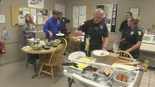 Panama City PD Receives Free Lunch on Labor Day screenshot 5