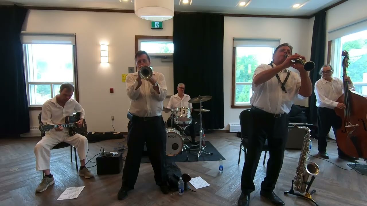 Les Esprits, Live, Sweet Georgia Brown, Roger Walls, Pierre Perron, Chris Hunter, Jean Cyr, Laurent