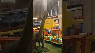 Lehernya Panjang Setinggi Awan  Brontosaurus Namanya cutebaby binatanglucu  mainananak