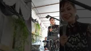Selamat Jalan Kekasih~Rita Ependi (cover) Desi Carolina feat duo inncess