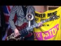 male bee, on sunny day.well well well well ! THE BOHEMIANS ギター cover