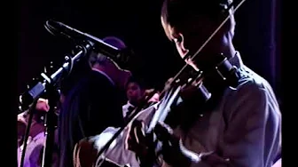 Les Petits Chanteurs d'Asnieres - La Jument de Michao (Gala 1997) Les Petits Chanteurs d'Asnieres - La Jument de Michao (Gala 1997)