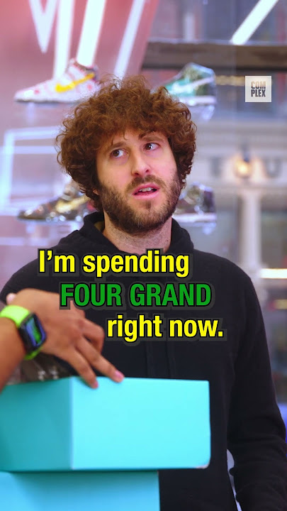 Lil Dicky called an audible at the register 😂