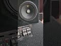 ¿Cuántas bocinas puedo conectar por amplificador? #caraudio #autos #subwoofer