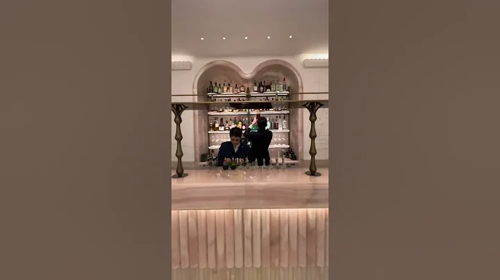 The Claridge's | London - Time To Stay