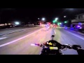 Des jeunes motards samuse  narguer la police pendant une course poursuite